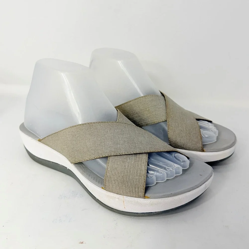 Clarks Cloudsteppers Arla Glison Women 8 M Taupe Metallic Elastic Slide Sandals